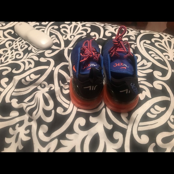 Air Max 270 - Picture 4 of 6